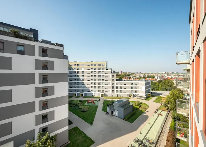 Park Serenity By Bookinghost 아파트